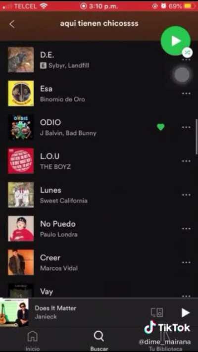 La gente se da su tiempo loco