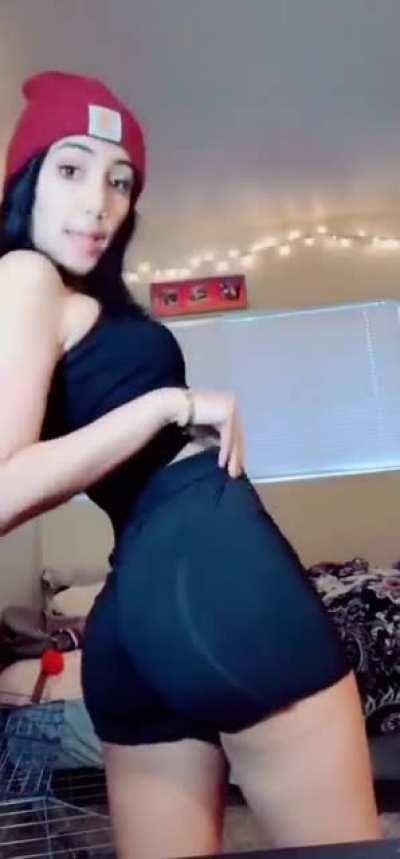 I.am.annamarie Lilskatergirl1 Lilskaterboi1