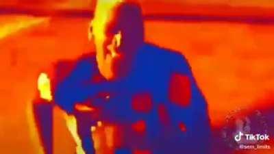 Eis que eu começo a jogar futebol