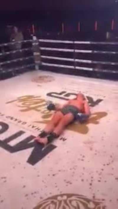 Massive Muay Thai Ko -Potato Quality