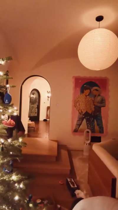 'Santa Baby' - IG December 2025