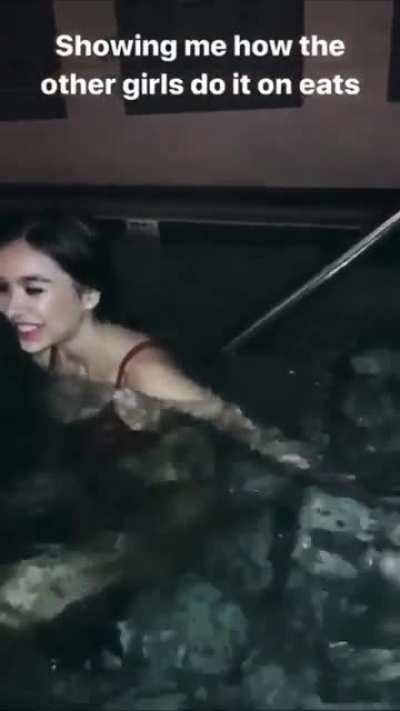 Sophie Mudd (@sophiemudd) [Instagram]