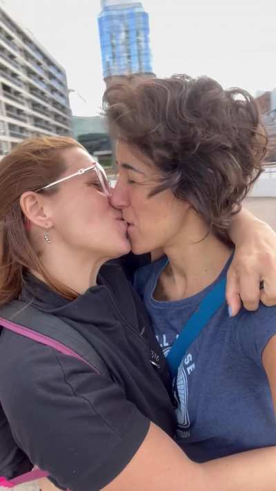 We love to kiss outside 