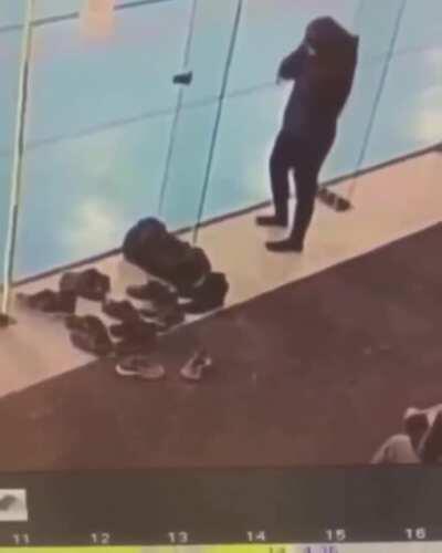 I know it’s A security camera but those people had two chances to help her 😂