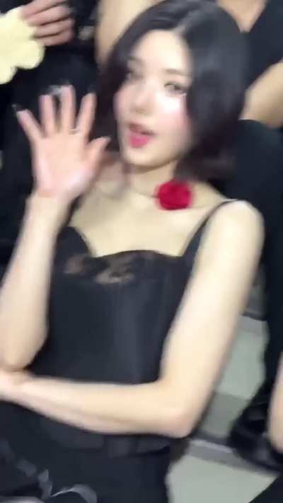 Eunbi - Hello Stranger Challenge