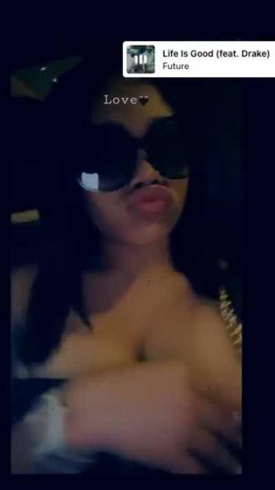 Those titties!