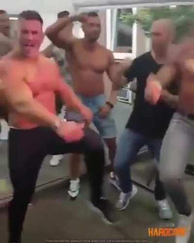 Reunion de Dogzilar, ZeroRequiem, Danni, Karlos, Lalito, SrCaramelo, Oxidoc, Juanan y DJIlloTV