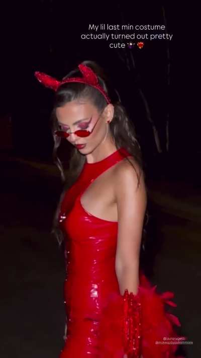 'My lil last min costume actually turned out pretty cute' - IG October 2025