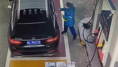 Everyone is just doing their job to survive. Being a customer doesn't make you great.