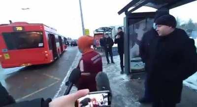 Из жизни татар. В Казани из общественного транспорта высадили 500 человек в первый день проверки QR-кодов. В городе транспортный коллапс. По новым правилам, код в транспорте проверяется уже после того, как пассажир вошёл в салон. А если он не может предъя