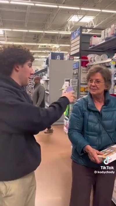 Tricking people with a fake prize