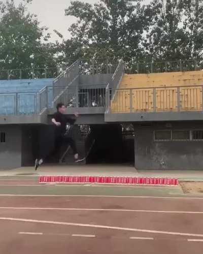 The end is very looney tunes