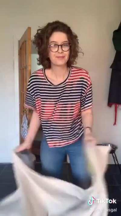 Wanna see a magic trick?