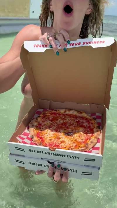 Turns out you can buy pizza by boat in Key West, seemed only right to dress for the occasion