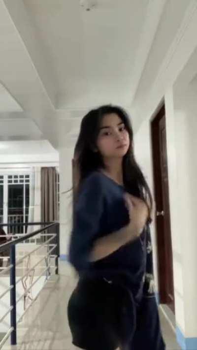 Wanna see it from the back? 🍑@realjdgafm