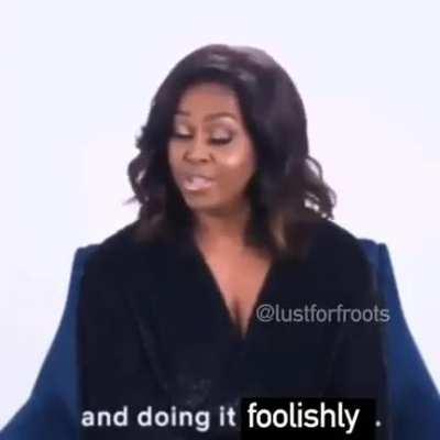 When you're playing Morgana and sucessfully cockblock the Thresh's hooks 💫💫