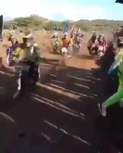 Hey why you pushing me!