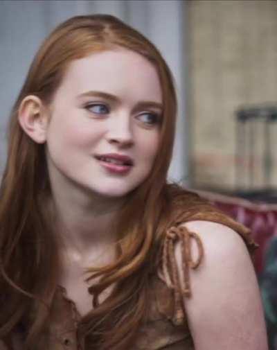 Another showcase of her beauty... Trying to impress a man.