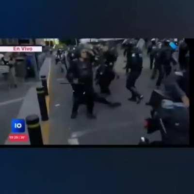 Prende a policía HDPT