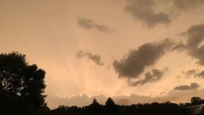 I was spared from carnage but got an awesome time lapse in East Bethel.