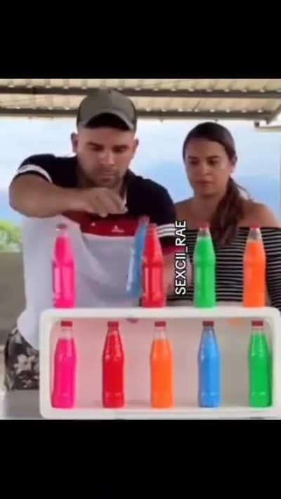 POR QUE ELA CONTINUA INSISTINDO NO ERRO?