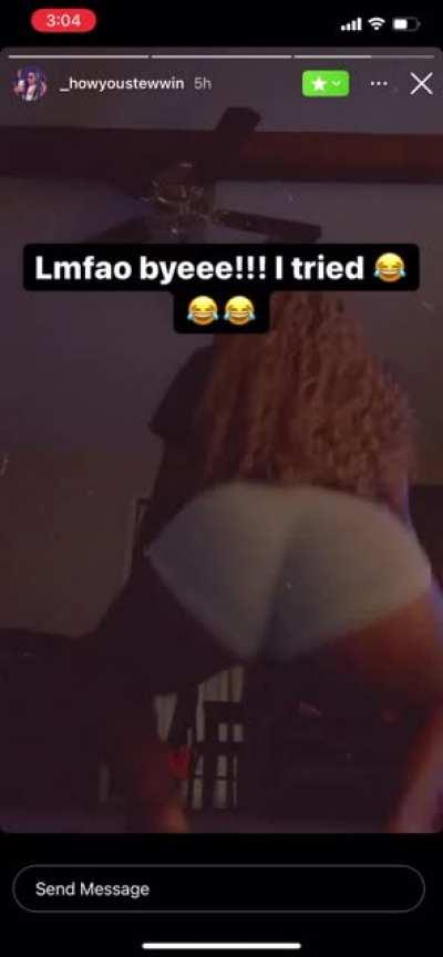 I’m making her cream on my dick