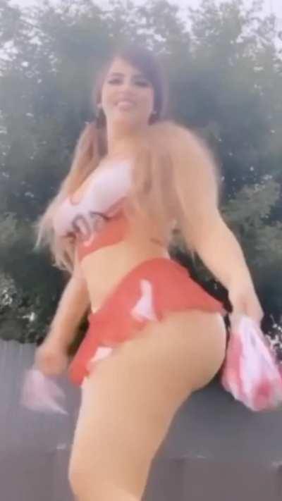 Thick Spanish MILF gives up her giant ass to BBC!