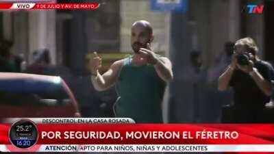 Hacerse el pija male sal