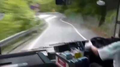 Dude stop the vehicle!