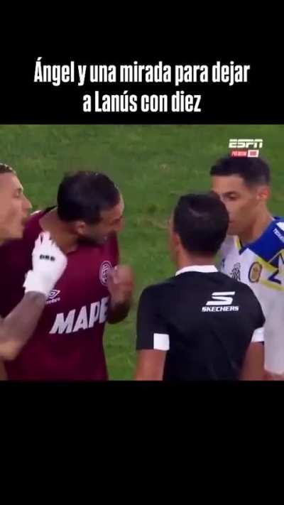 Una mirada no dice nada y al mismo tiempo lo dice todo 🎵 ...