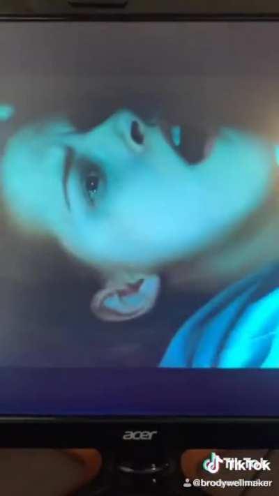 This guy just nails the facial expressions!