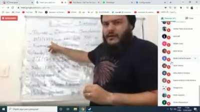 Meu amigo entrou em uma aula online por um link que mandaram pra ele e ele lançou essa