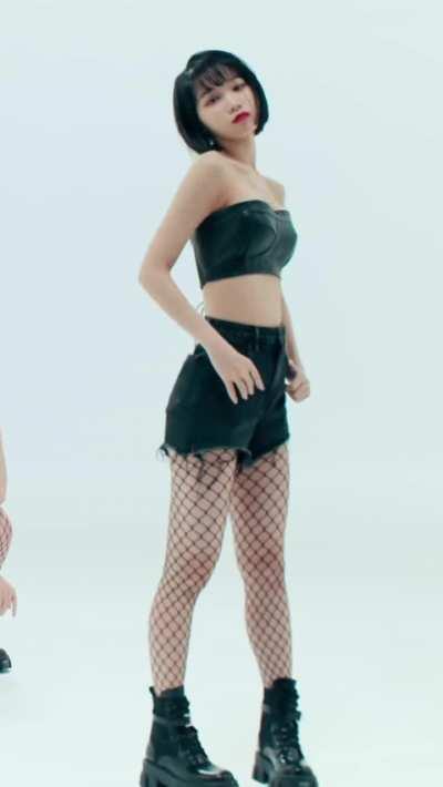 Chaewon of LE SSERAFIM