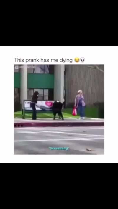 Chaotic public prank