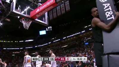 [Highlight] Claxton throws down the lob then shows some love to the stanchion after