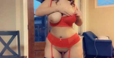 How do we feel about moms in lingerie? F/37