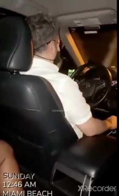 Lyft passenger points gun at driver