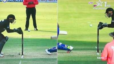 Third umpire giving shit decision to dismiss Hardik