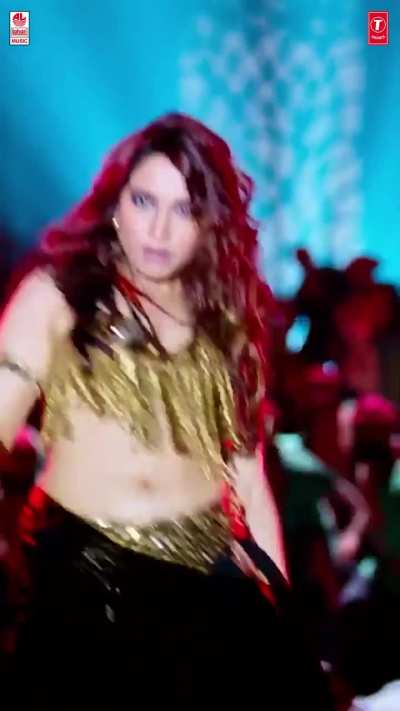 Tamannah hot dance