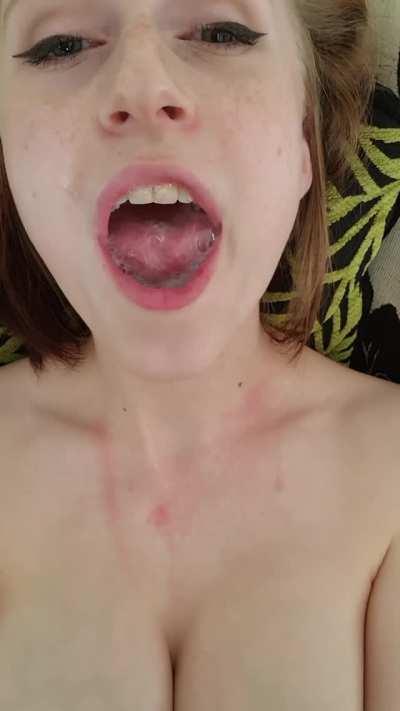 I'm a cum hungry cumslut!