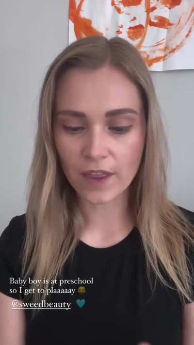 Make up video 1/4 (from her insta 18th Dec 2024)