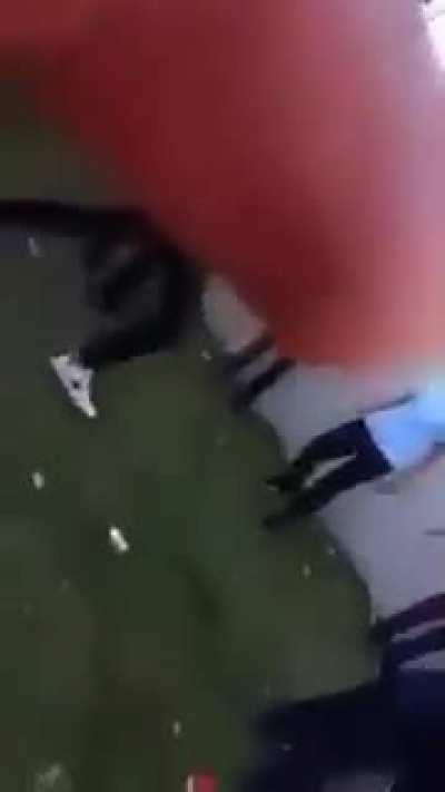 Turkish high school students are fighting