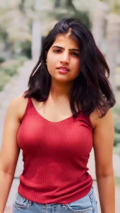 Dipanshi Saini , IG : @brownfitdips