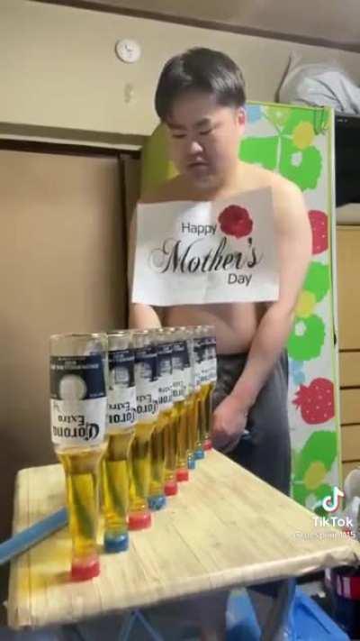 I hope this video fits here or someone already posted this guy here.