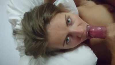 Quick Morning Blowjob