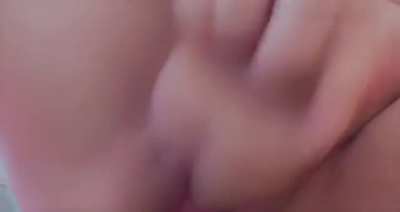 Help me fuck my fat pussy 