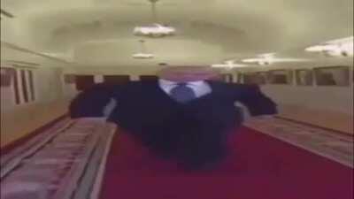 My last braincell escaping my body after seeing me buying a Luxor Deluxe with my Criminal Mastermind money :