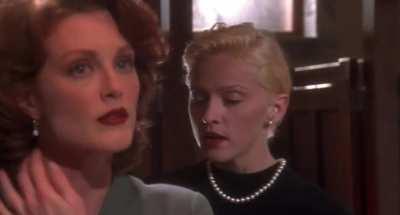 Julianne Moore slaps Madonna (and Madonna's head flies into the slap) • Body of Evidence • 1993