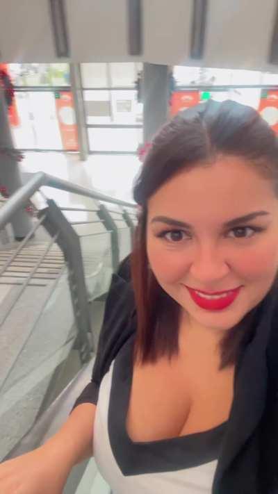 as a milf i have to show off