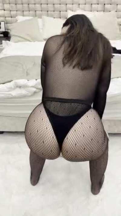 i want to twerk on your cock until it gets hard